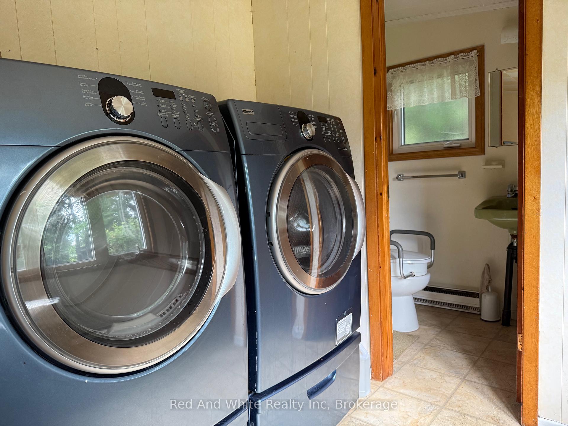 Photo 16 of 10 Burrows Street, Magnetawan — HOMEH