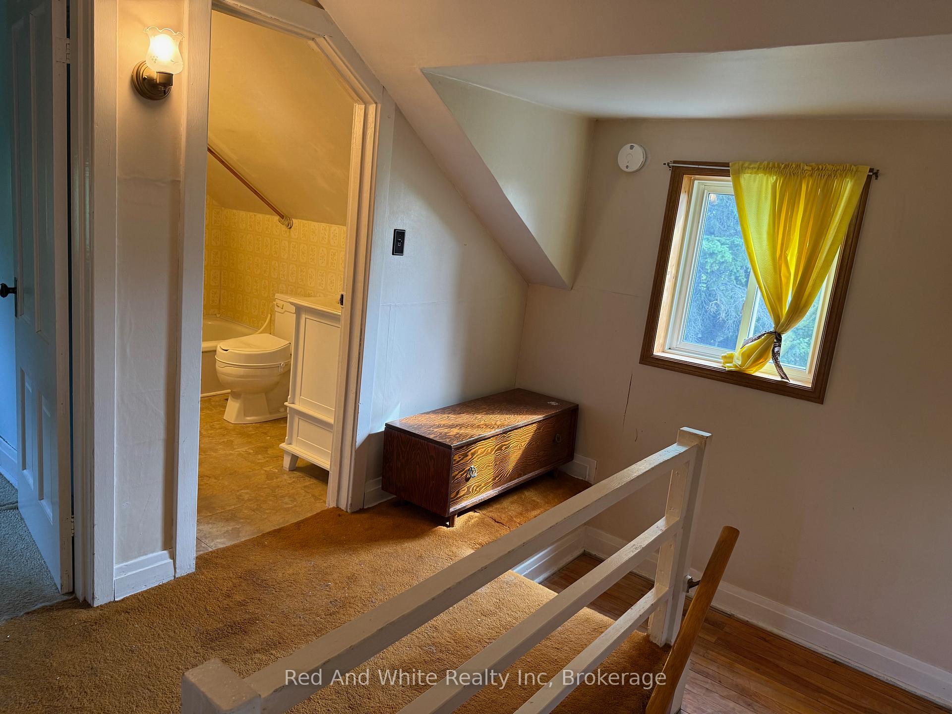 Photo 17 of 10 Burrows Street, Magnetawan — HOMEH