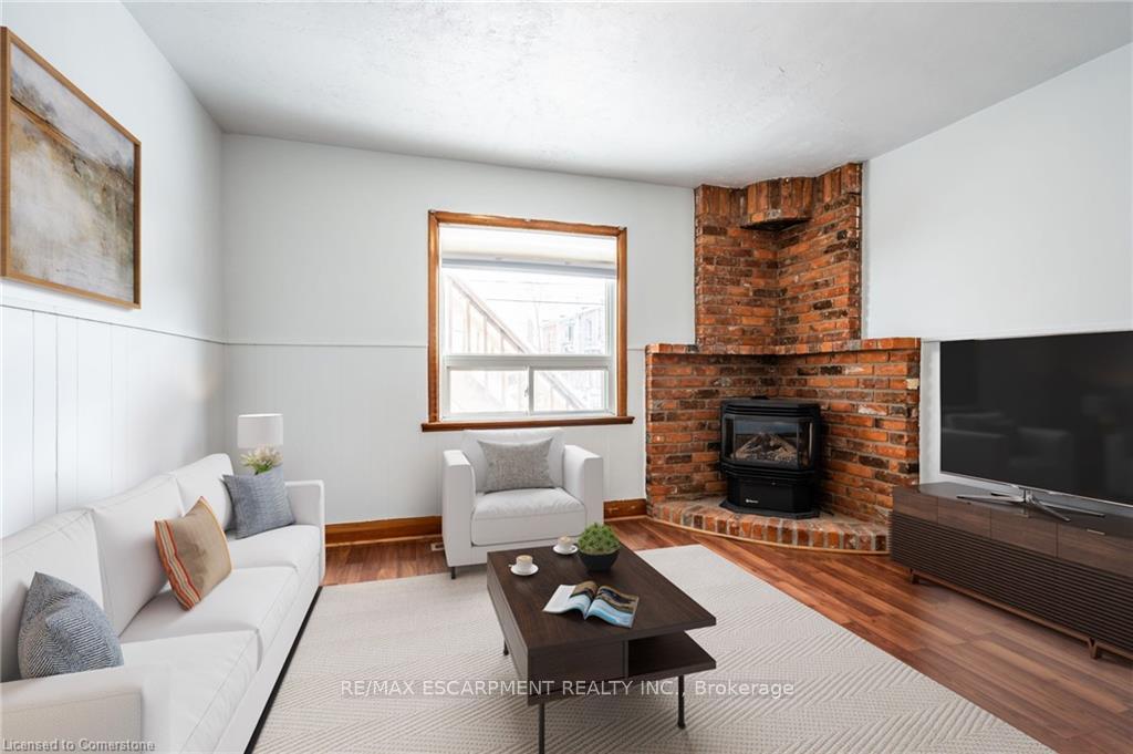 Photo 28 of 18 Fairholt Road N, Hamilton, Gibson — HOMEH