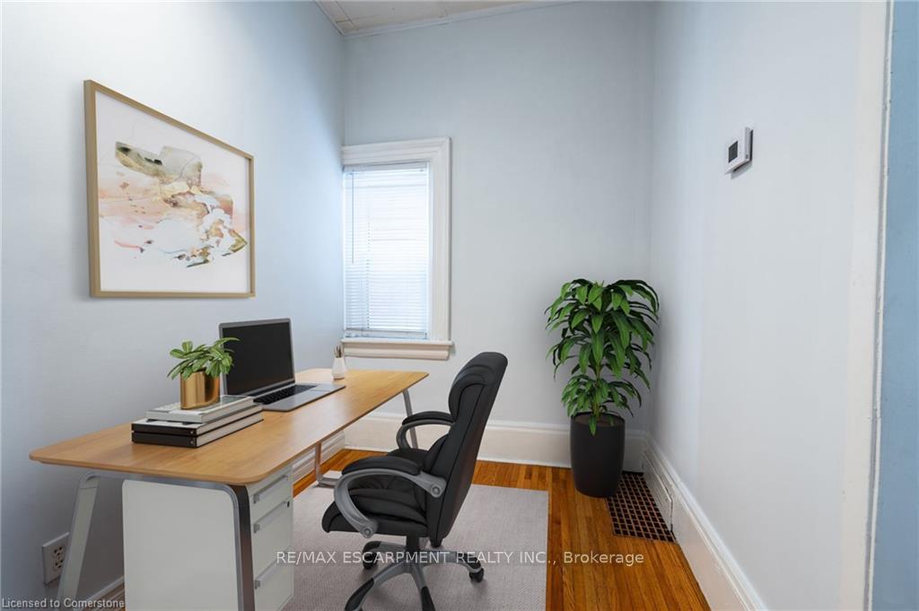 Photo 36 of 18 Fairholt Road N, Hamilton, Gibson — HOMEH