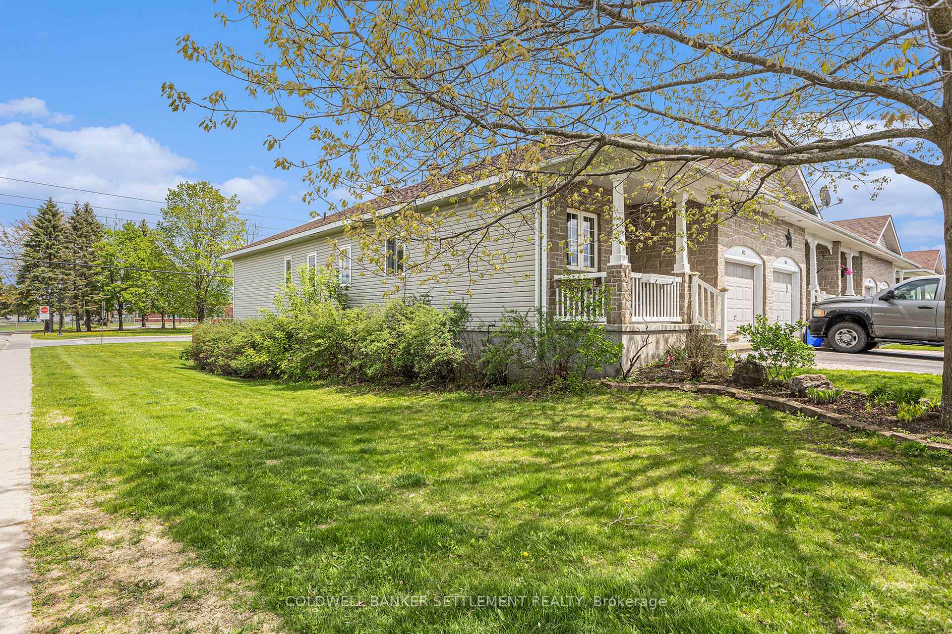 Photo 3 of 103 Patterson Crescent, Carleton Place — HOMEH
