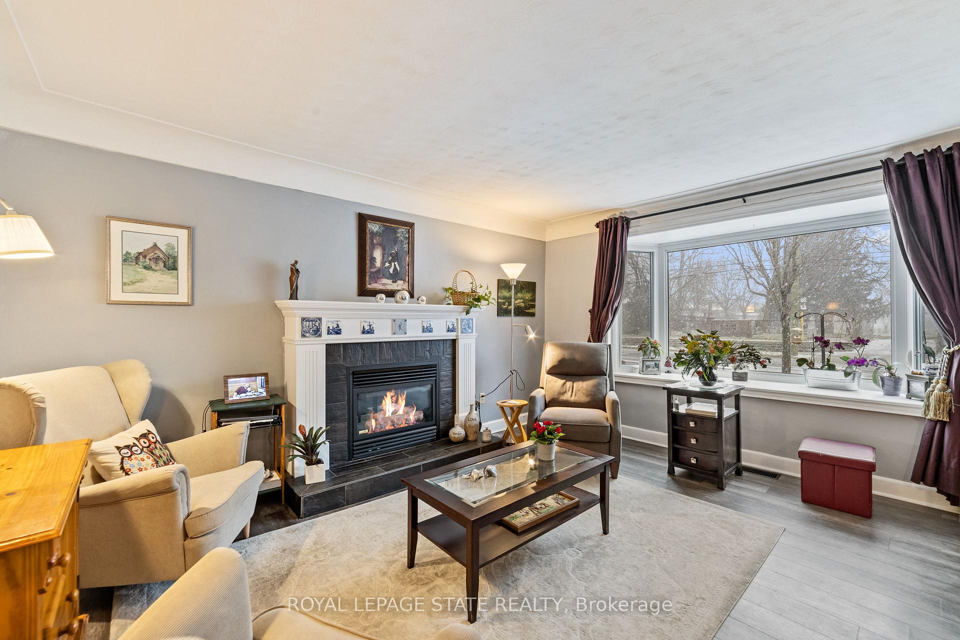 Photo 8 of 539 Mohawk Road W, Hamilton, Westcliffe — HOMEH