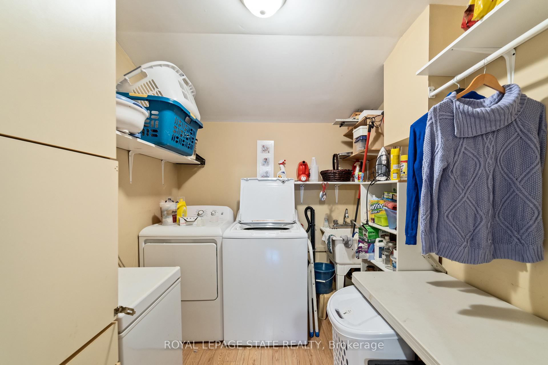 Photo 20 of 539 Mohawk Road W, Hamilton, Westcliffe — HOMEH