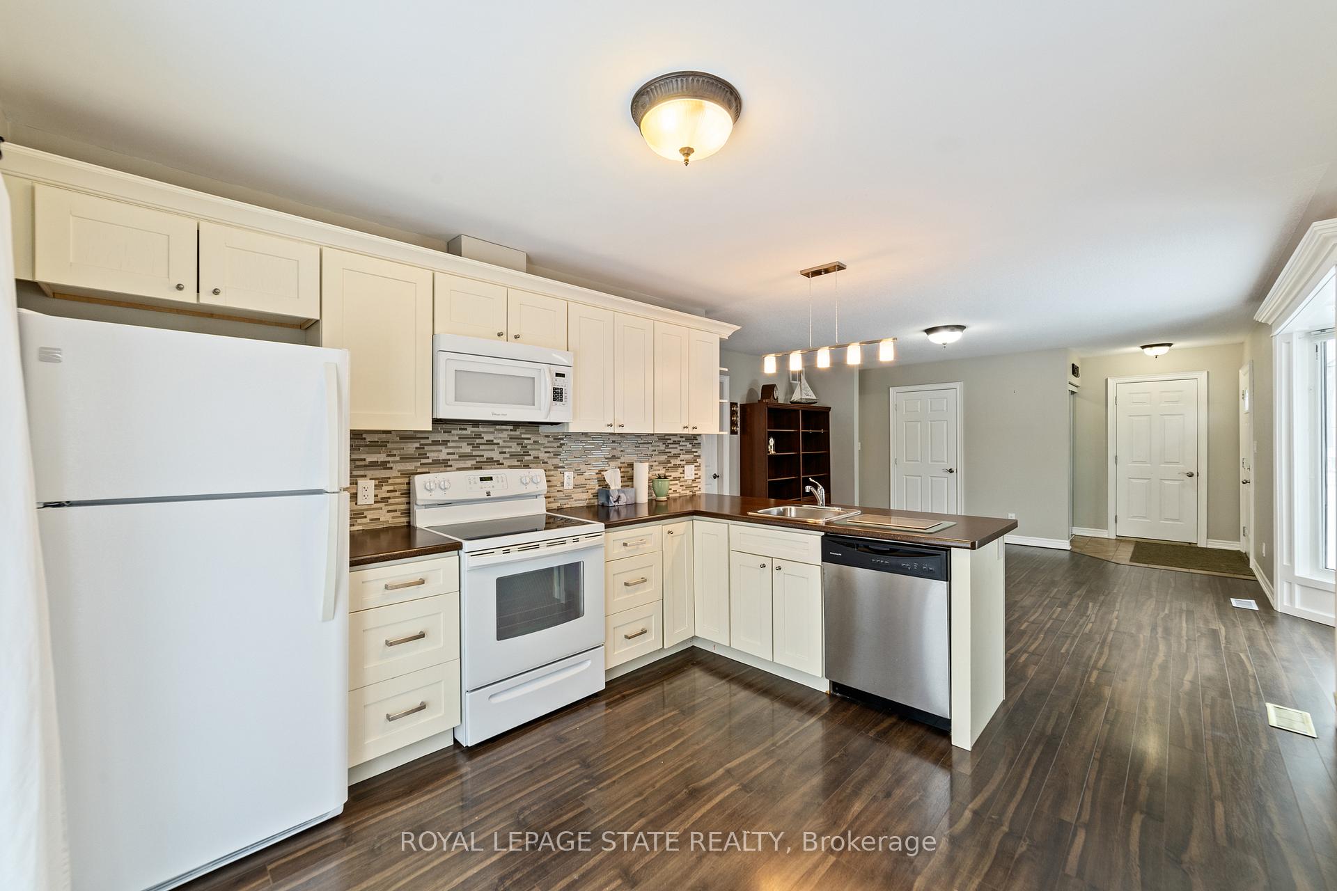 Photo 27 of 539 Mohawk Road W, Hamilton, Westcliffe — HOMEH