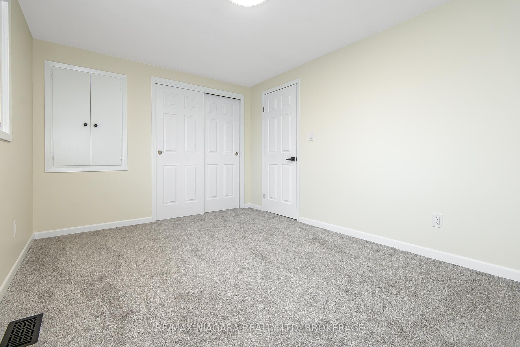 Photo 28 of 16 Huntley Crescent, St. Catharines, Carlton/Bunting — HOMEH