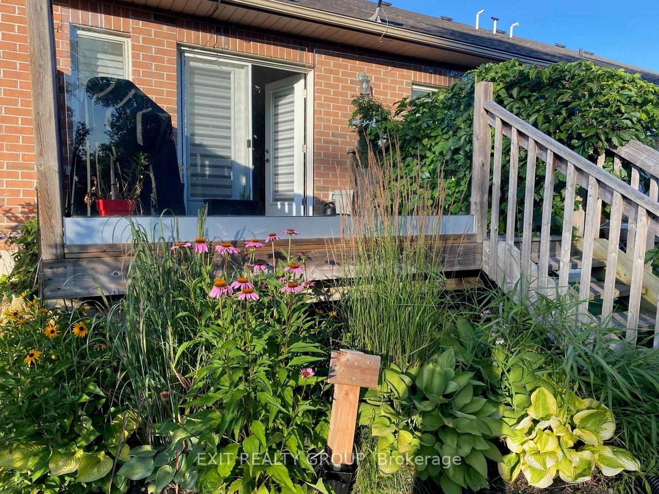Photo 4 of 19 Berwick Street, Stirling-Rawdon, Stirling Ward — HOMEH