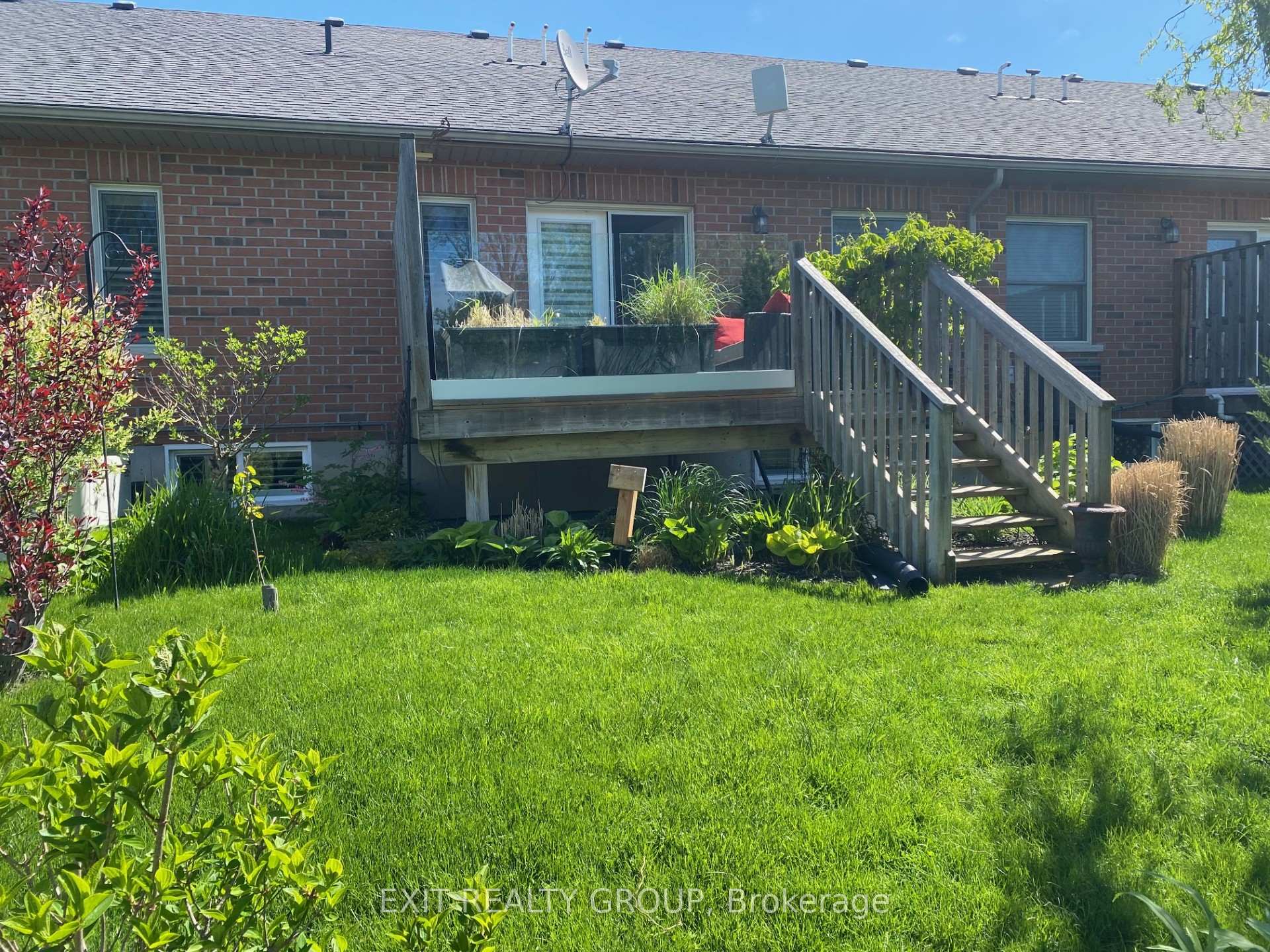 Photo 35 of 19 Berwick Street, Stirling-Rawdon, Stirling Ward — HOMEH