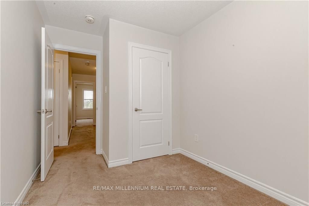 Photo 1 of 463 Mapleton Avenue, Barrie, Ardagh — HOMEH