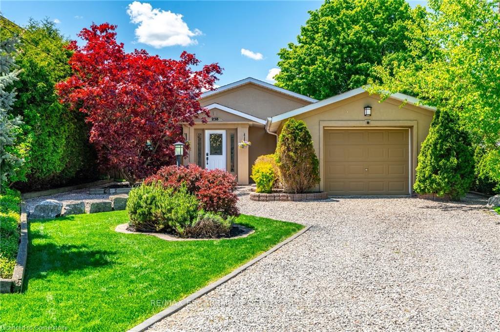 Front of 238 West 15th Street