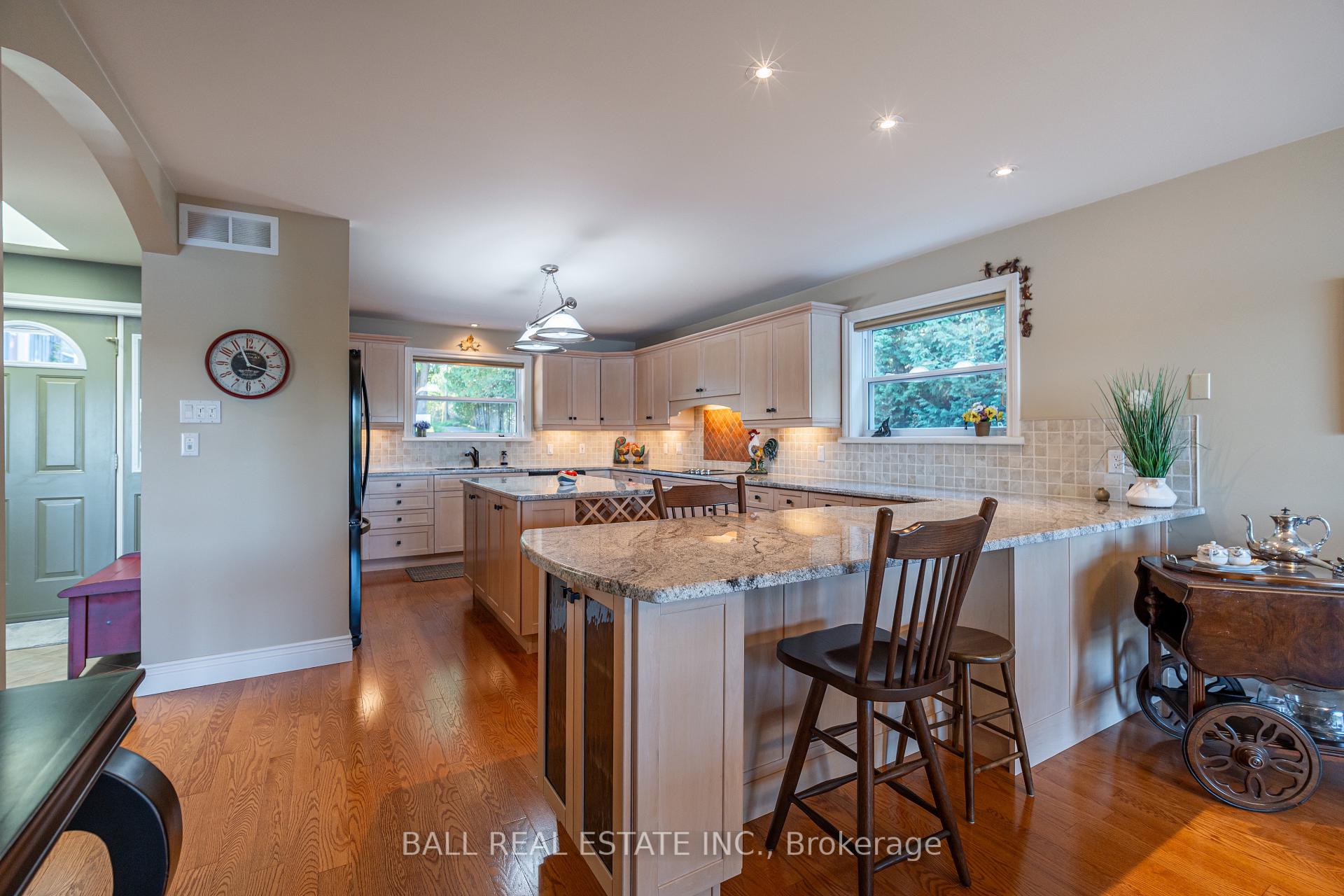 Photo 22 of 1950 White Lake Road E, Douro-Dummer — HOMEH