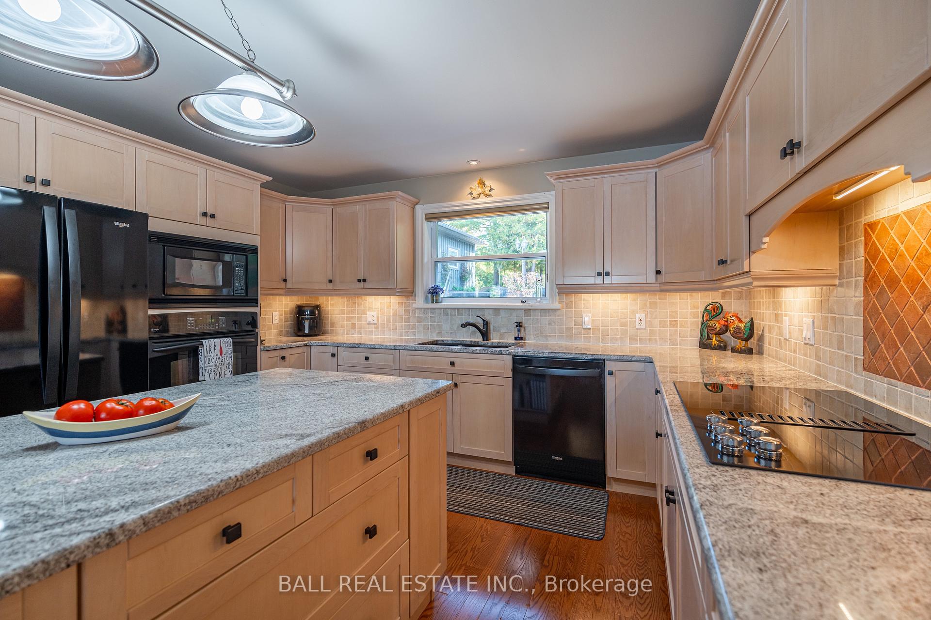 Photo 24 of 1950 White Lake Road E, Douro-Dummer — HOMEH