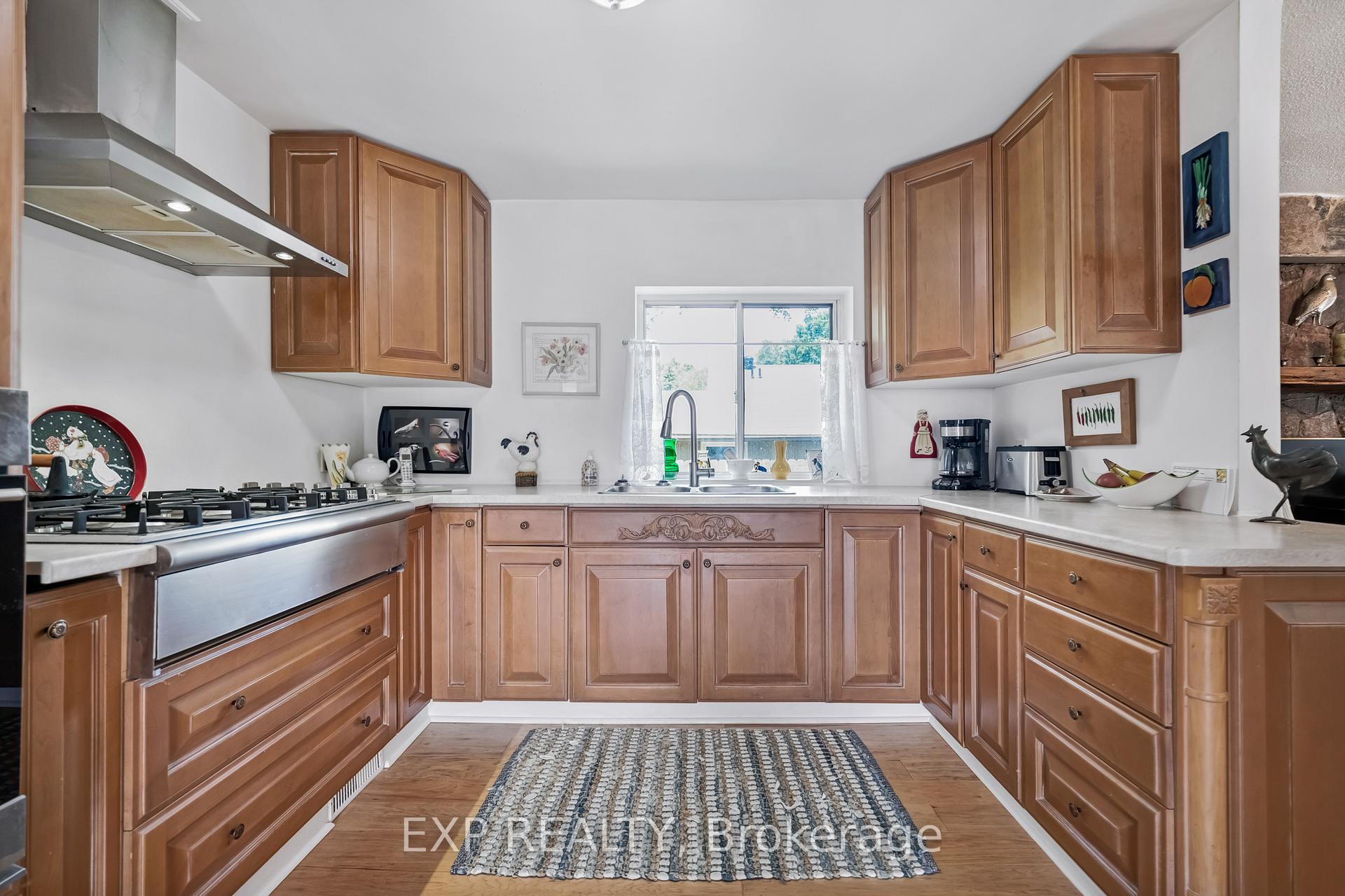 Photo 23 of 77 Seventh Street, Brock, Beaverton — HOMEH