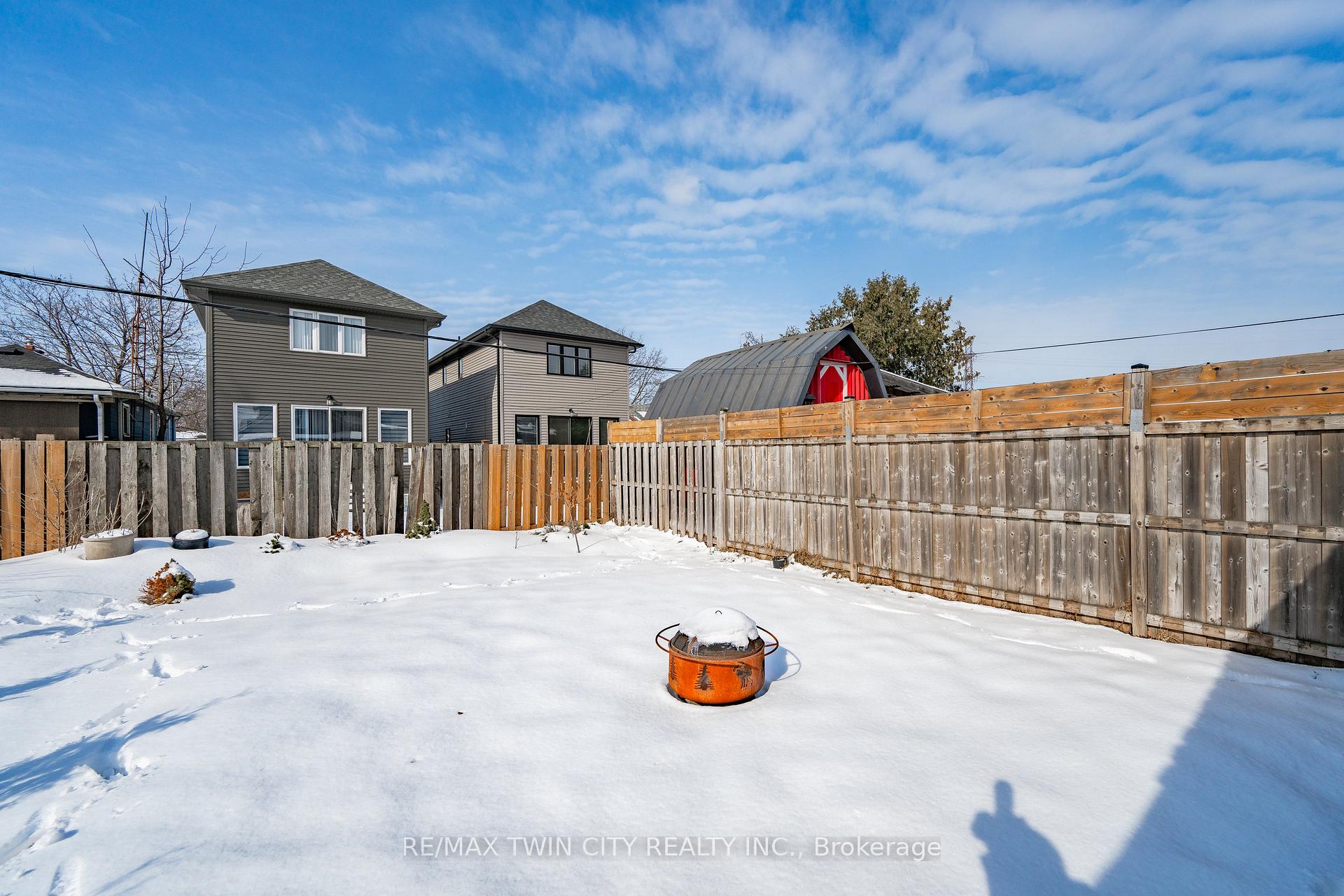 Photo 20 of 727 Tate Avenue, Hamilton, Parkview — HOMEH