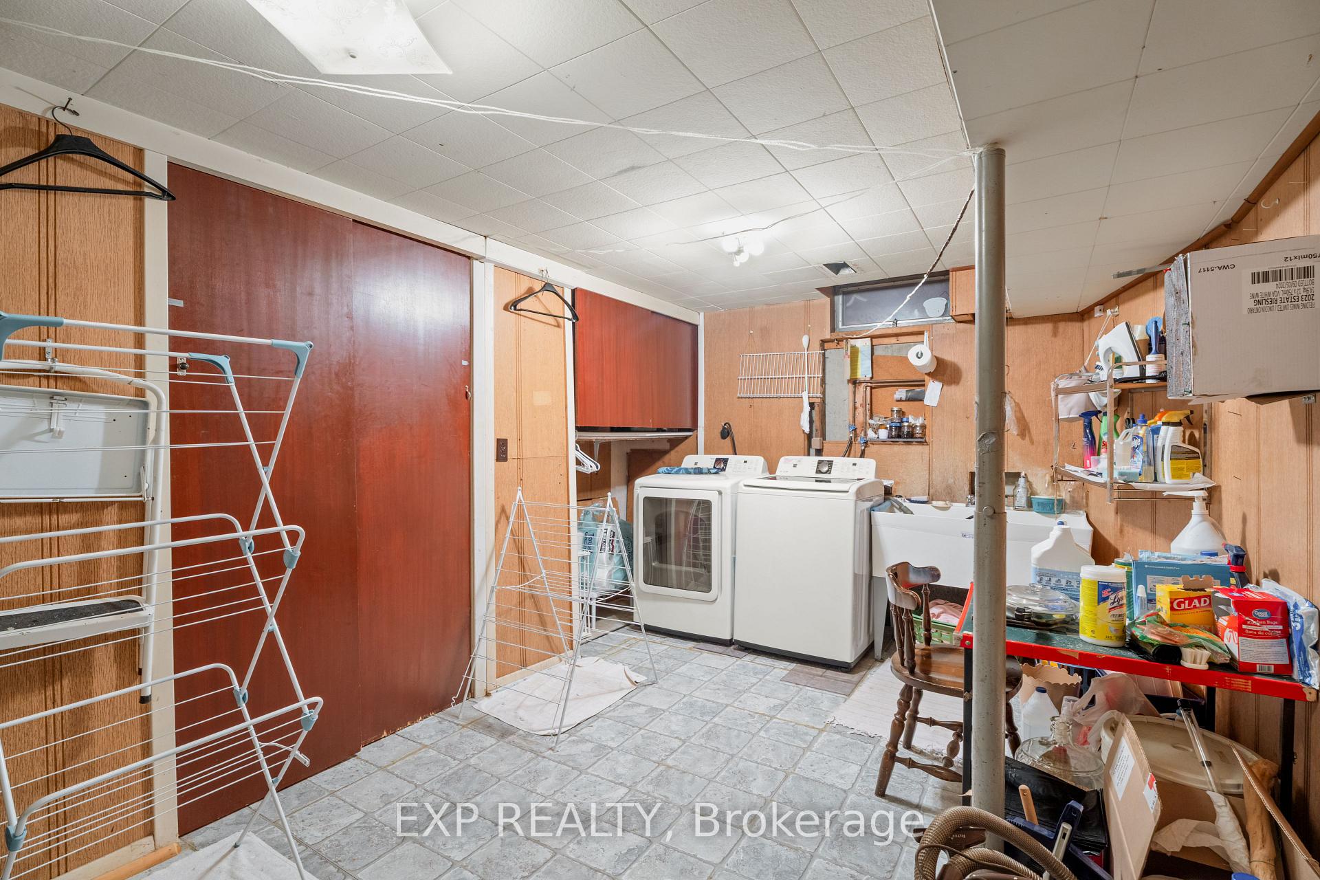 Photo 49 of 1233 Meadowlands Drive E, Ottawa, City View/Skyline/Fisher Heights/Parkwood Hills — HOMEH