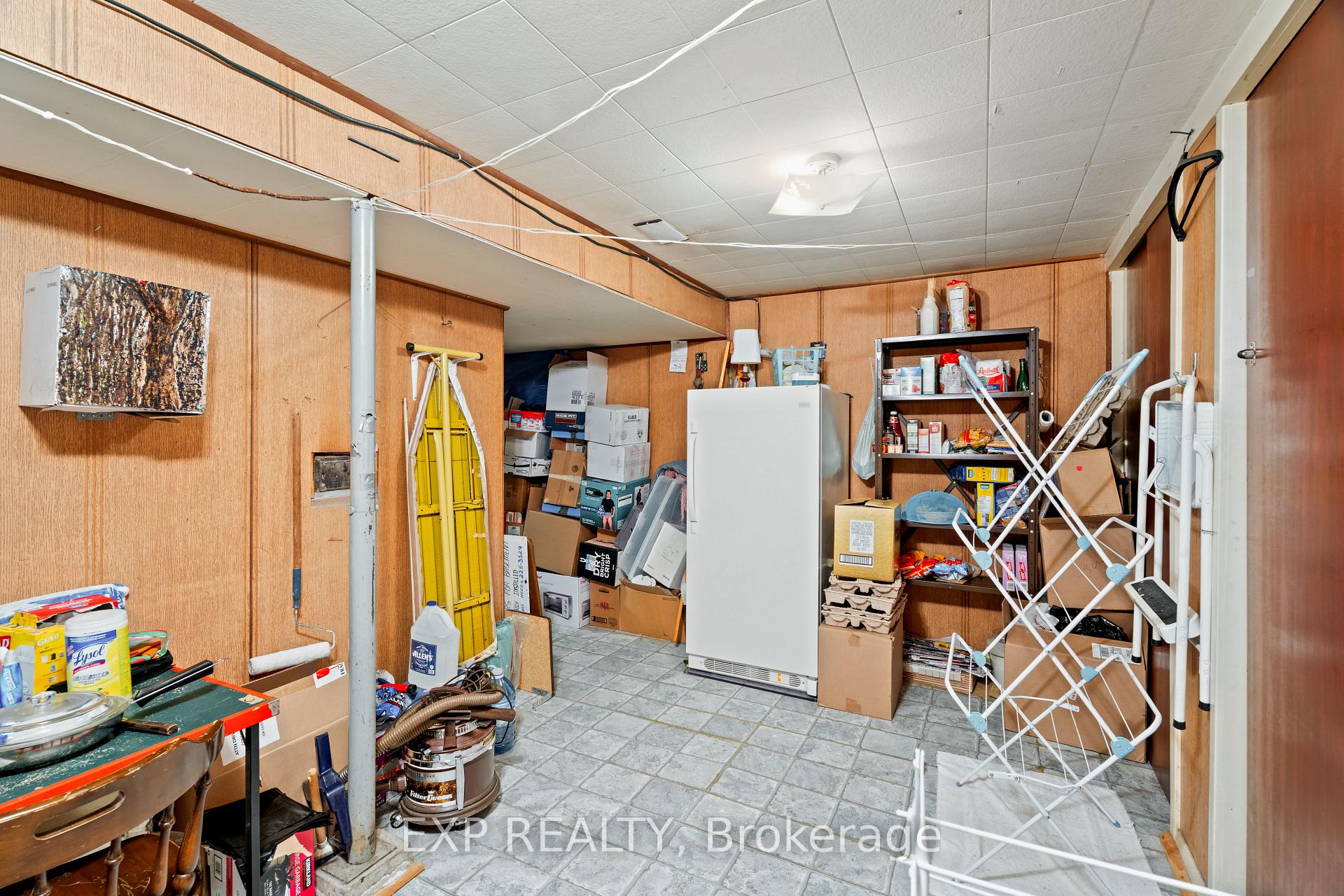 Photo 37 of 1233 Meadowlands Drive E, Ottawa, City View/Skyline/Fisher Heights/Parkwood Hills — HOMEH