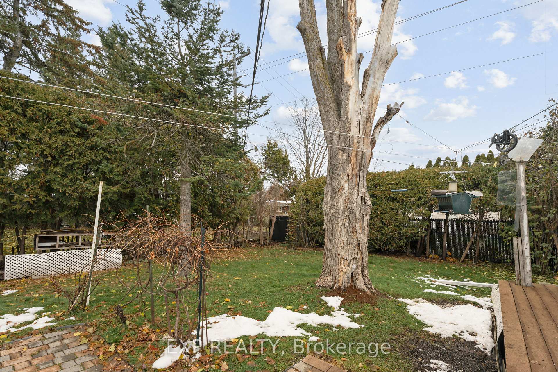 Photo 38 of 1233 Meadowlands Drive E, Ottawa, City View/Skyline/Fisher Heights/Parkwood Hills — HOMEH