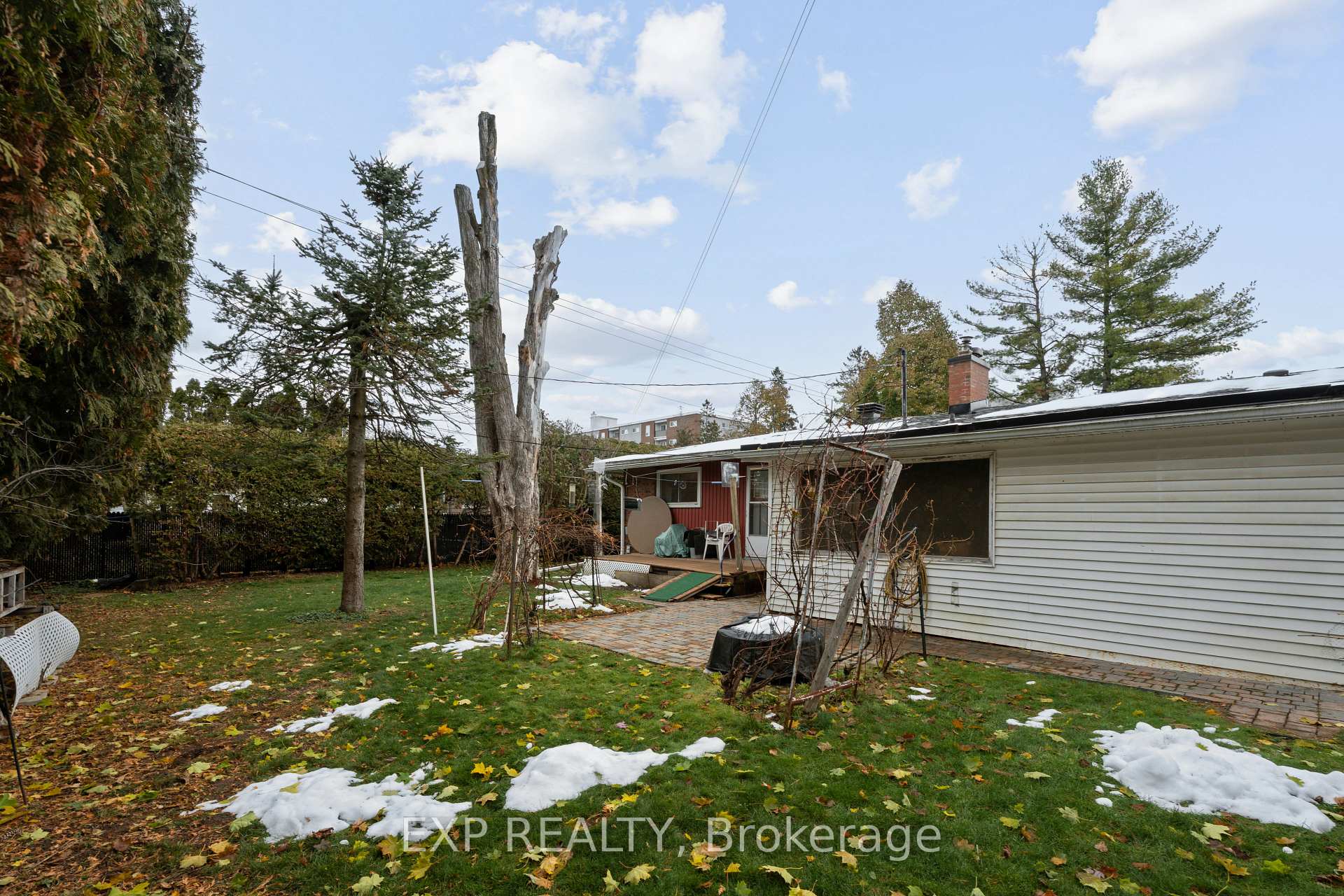 Photo 43 of 1233 Meadowlands Drive E, Ottawa, City View/Skyline/Fisher Heights/Parkwood Hills — HOMEH