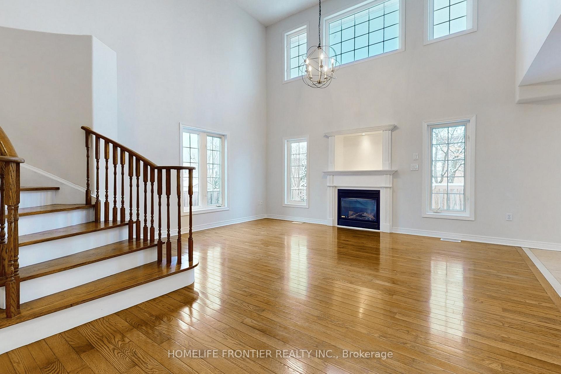 Photo 15 of 18 Benjamin Lane, Barrie, Painswick South — HOMEH