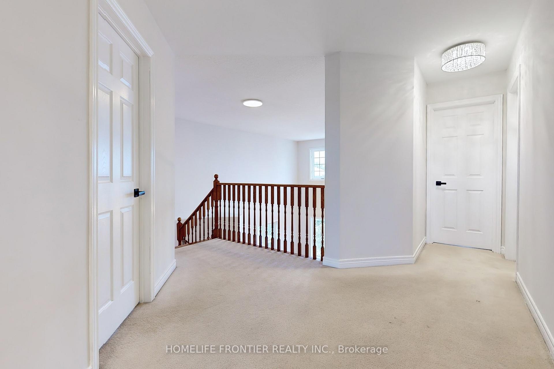 Photo 22 of 18 Benjamin Lane, Barrie, Painswick South — HOMEH