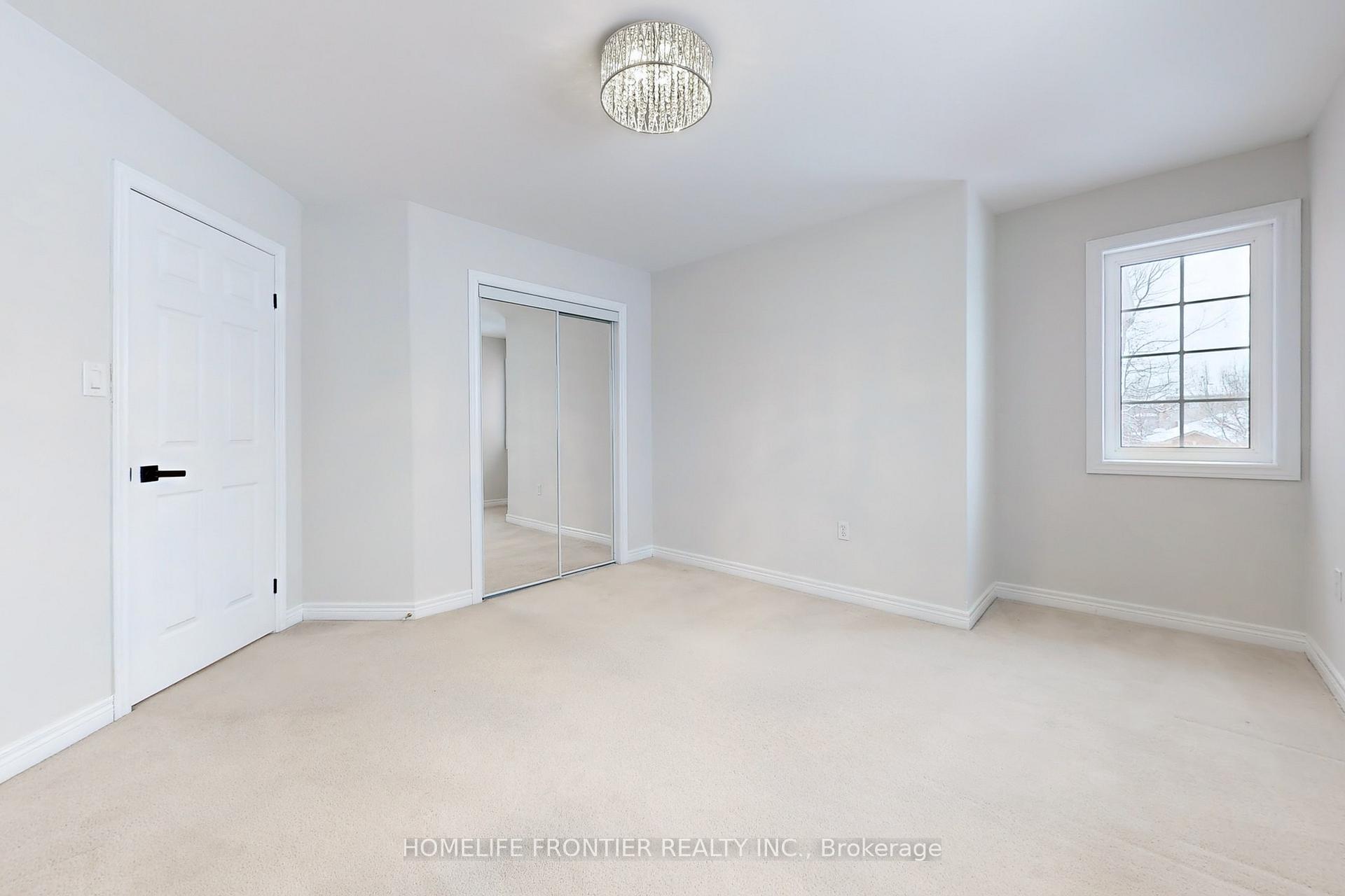 Photo 28 of 18 Benjamin Lane, Barrie, Painswick South — HOMEH