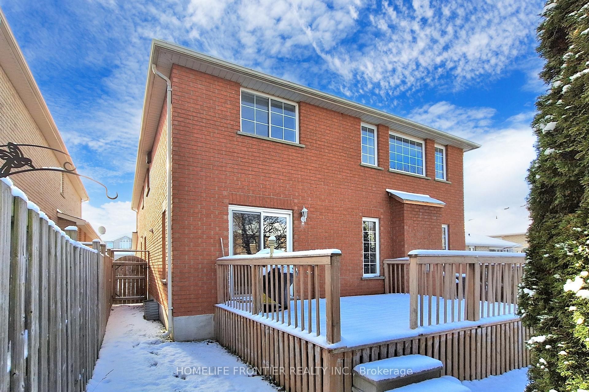 Photo 37 of 18 Benjamin Lane, Barrie, Painswick South — HOMEH