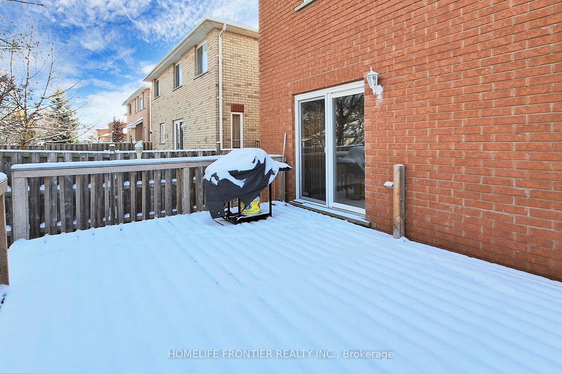 Photo 40 of 18 Benjamin Lane, Barrie, Painswick South — HOMEH