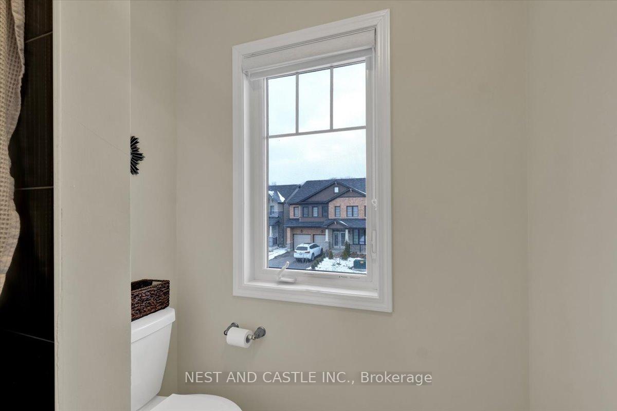 Photo 19 of 51 July Avenue, Hamilton, Stoney Creek Mountain — HOMEH