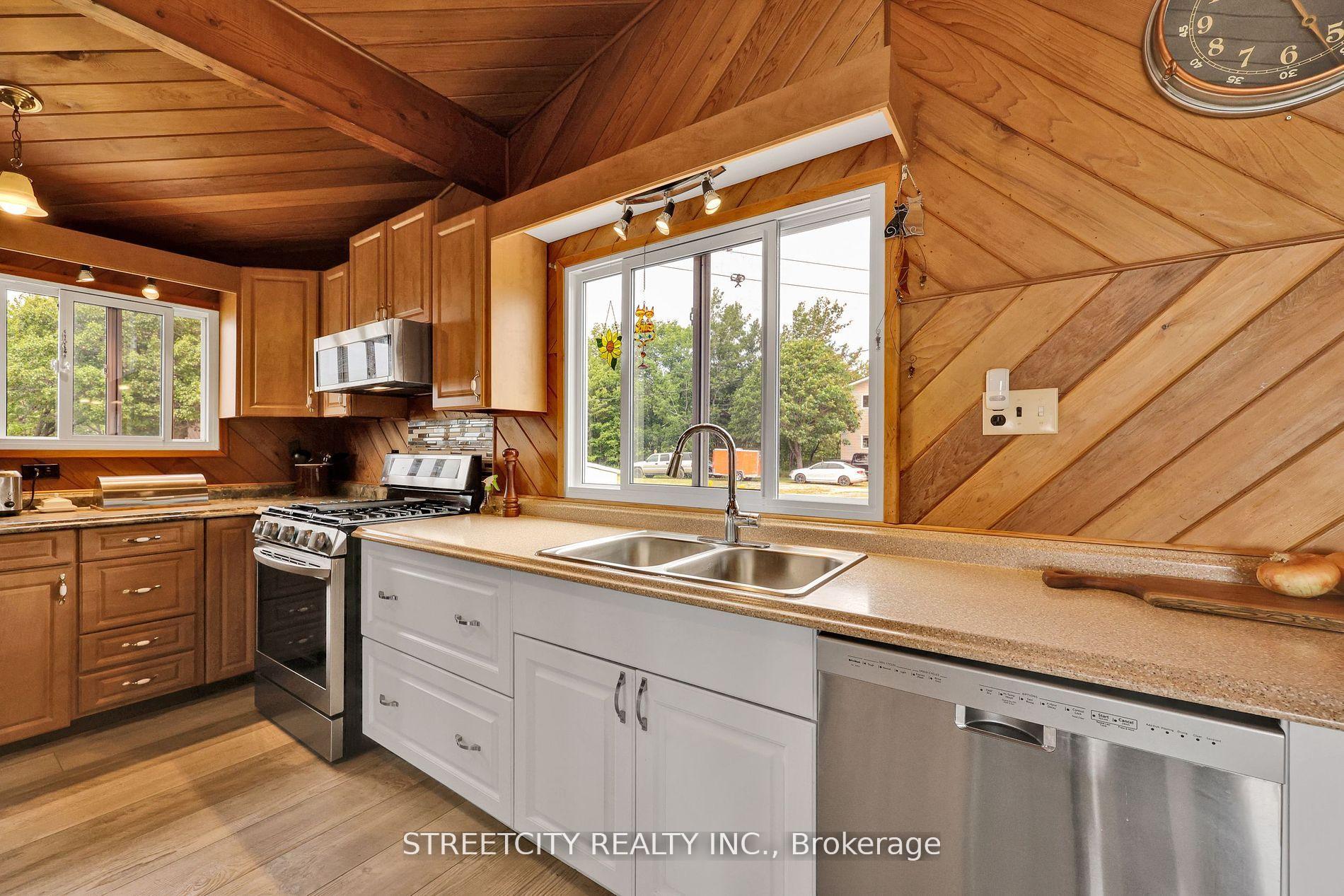 Photo 23 of 35 Brooks Landing Road, Carling — HOMEH