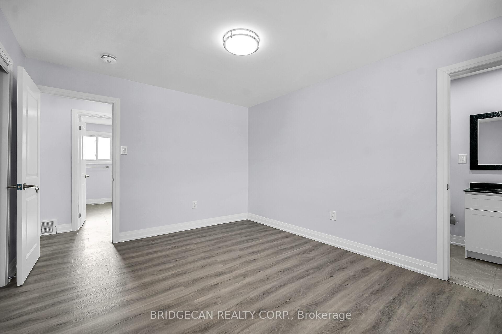 Photo 15 of 180 Oakland Drive, Hamilton, Kentley — HOMEH