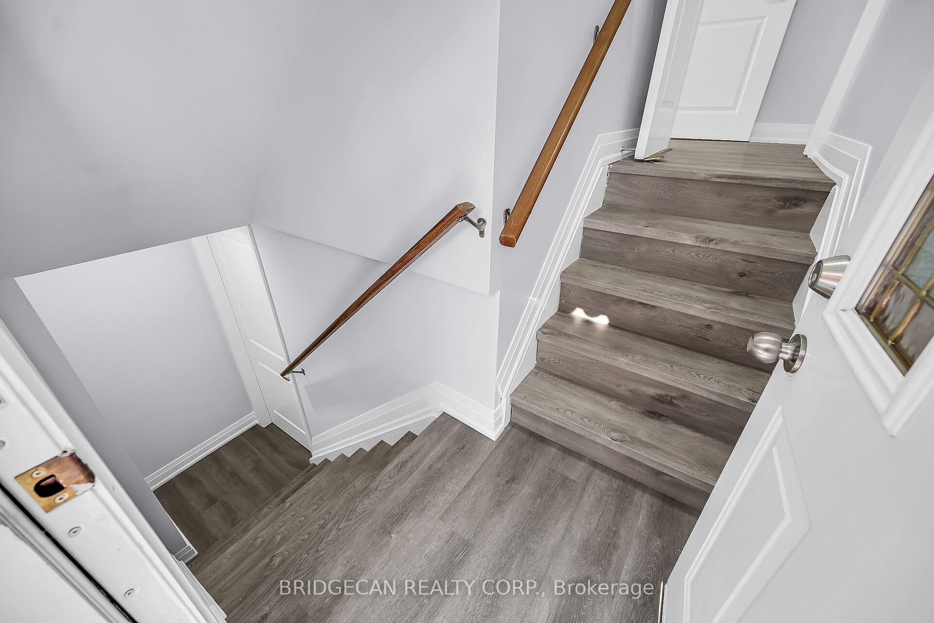 Photo 20 of 180 Oakland Drive, Hamilton, Kentley — HOMEH