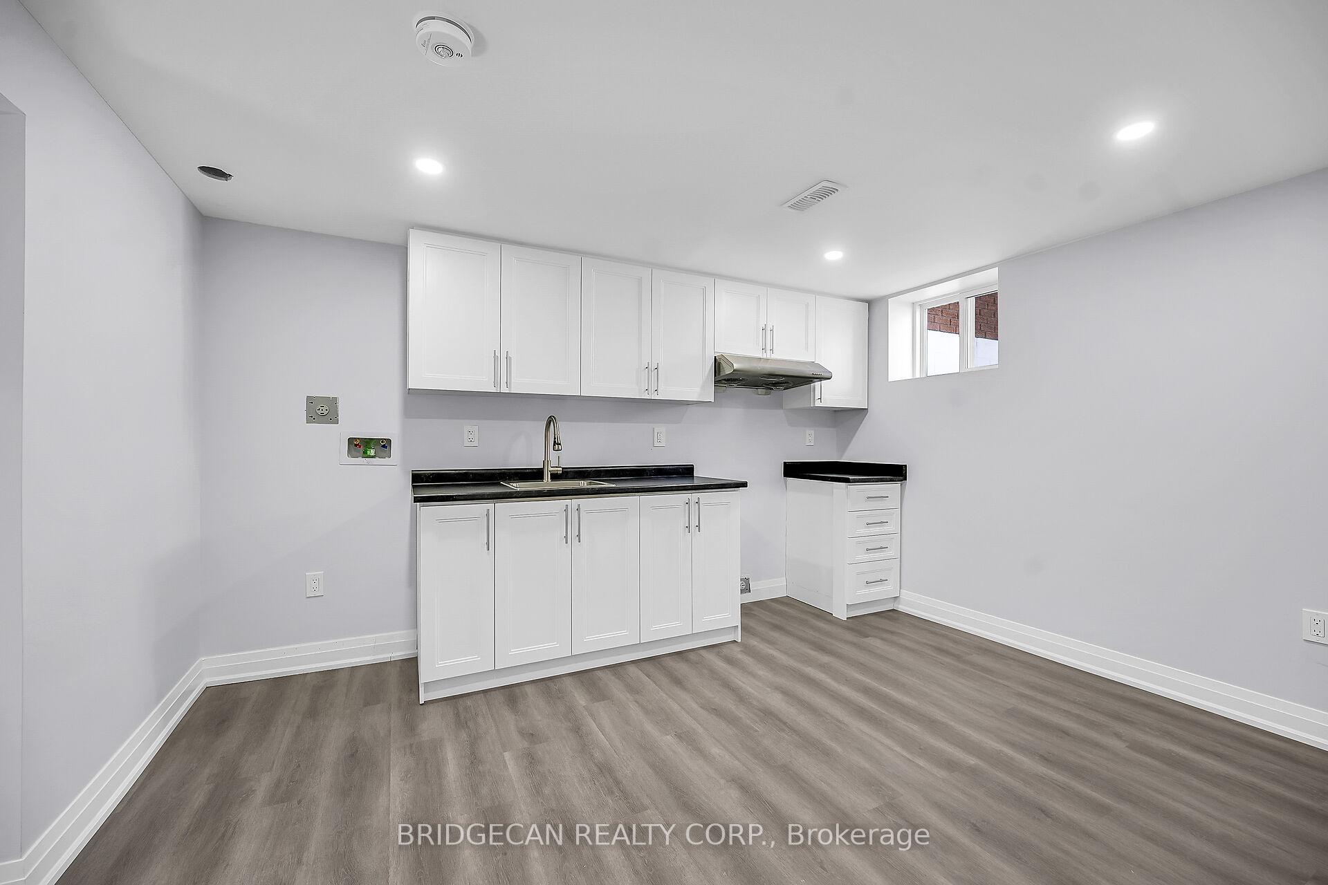Photo 24 of 180 Oakland Drive, Hamilton, Kentley — HOMEH