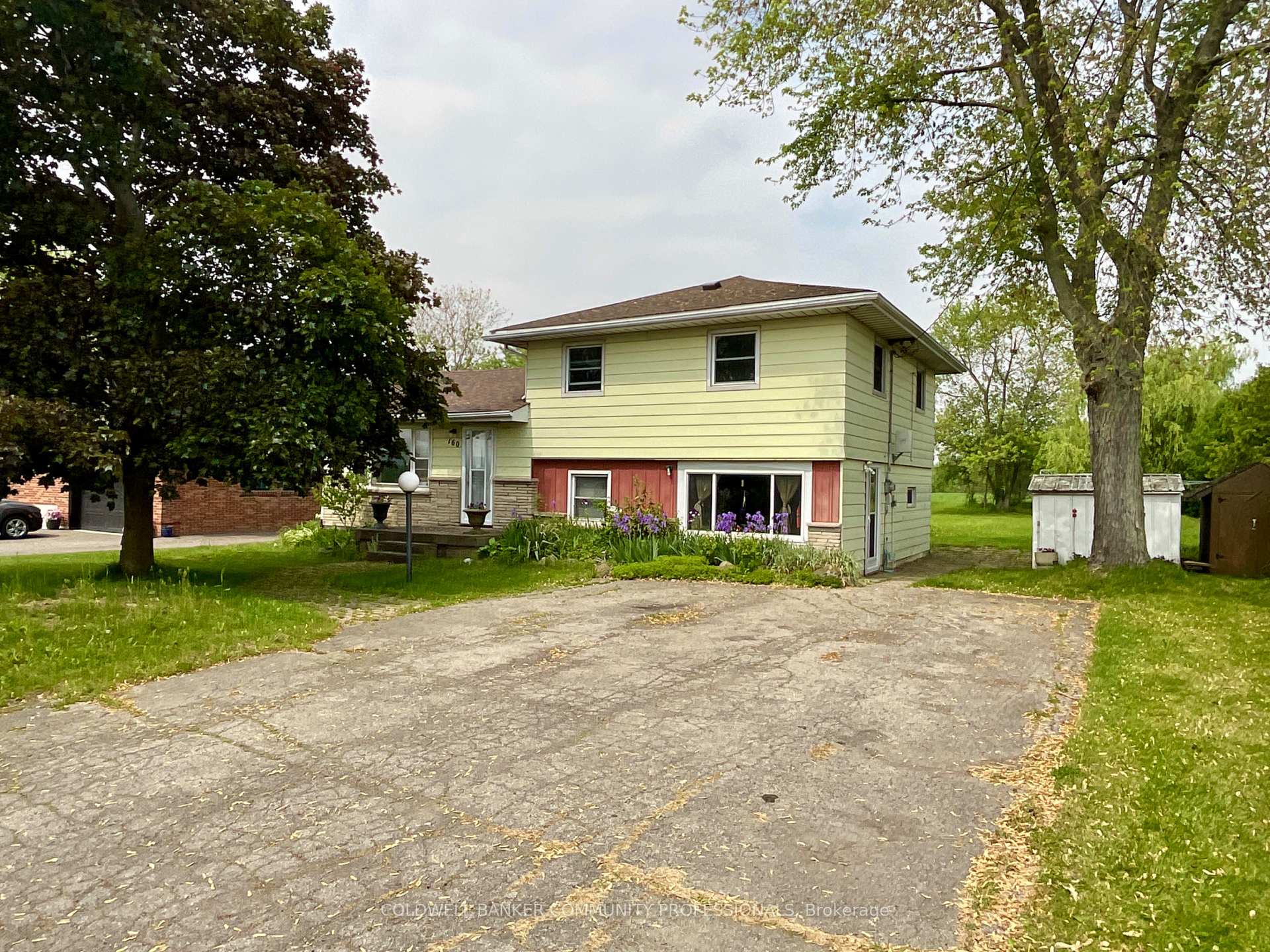 Front of 160 Woodburn Road