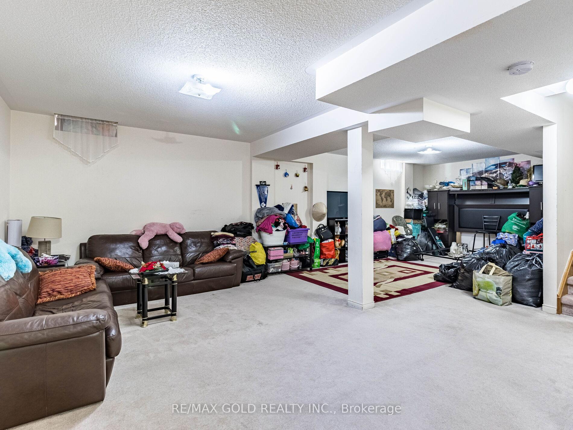 Photo 44 of 221 Valleyway Drive, Brampton, Credit Valley — HOMEH