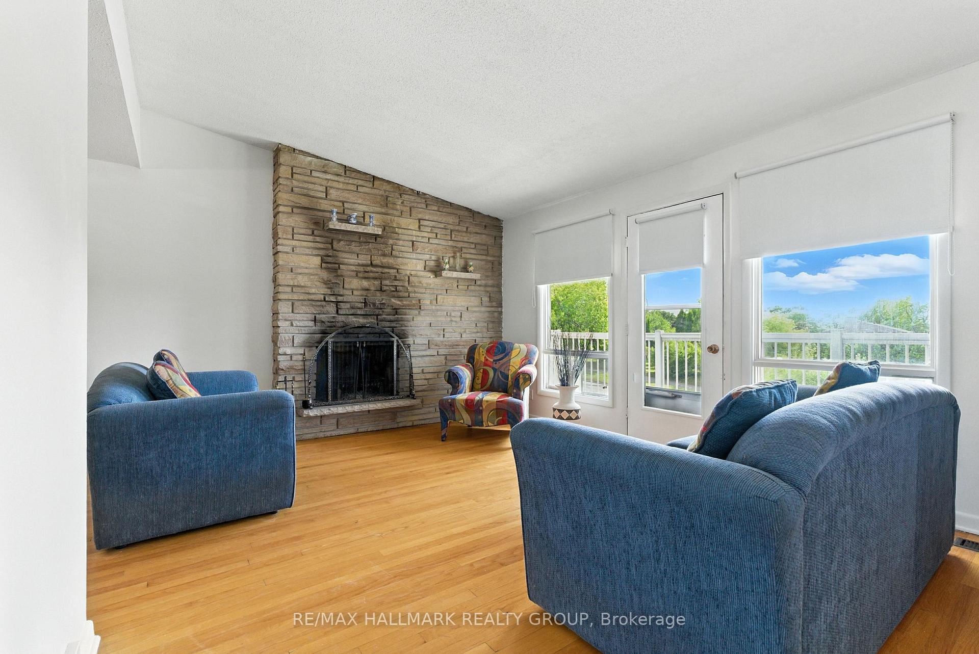 Photo 7 of 1127 Maitland Avenue, Ottawa, Copeland Park — HOMEH
