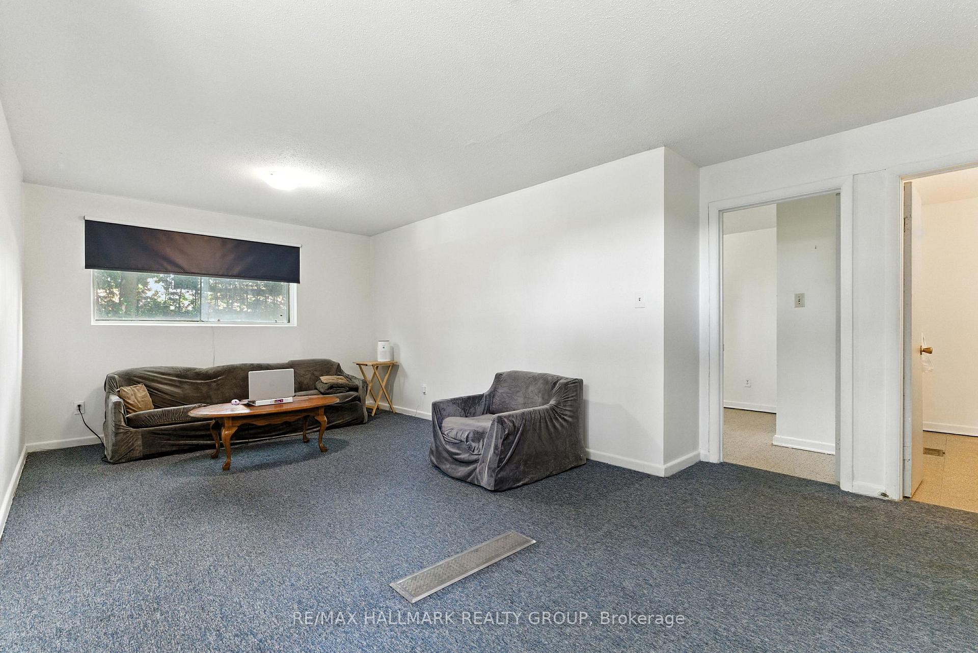 Photo 27 of 1127 Maitland Avenue, Ottawa, Copeland Park — HOMEH