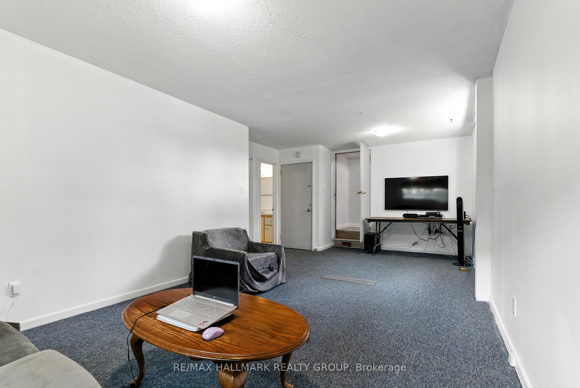 Photo 29 of 1127 Maitland Avenue, Ottawa, Copeland Park — HOMEH
