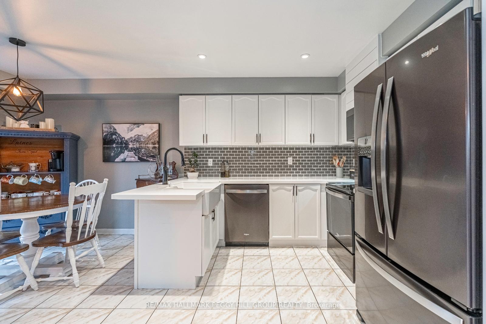 Photo 3 of 13 Bird Street, Barrie, Edgehill Drive — HOMEH