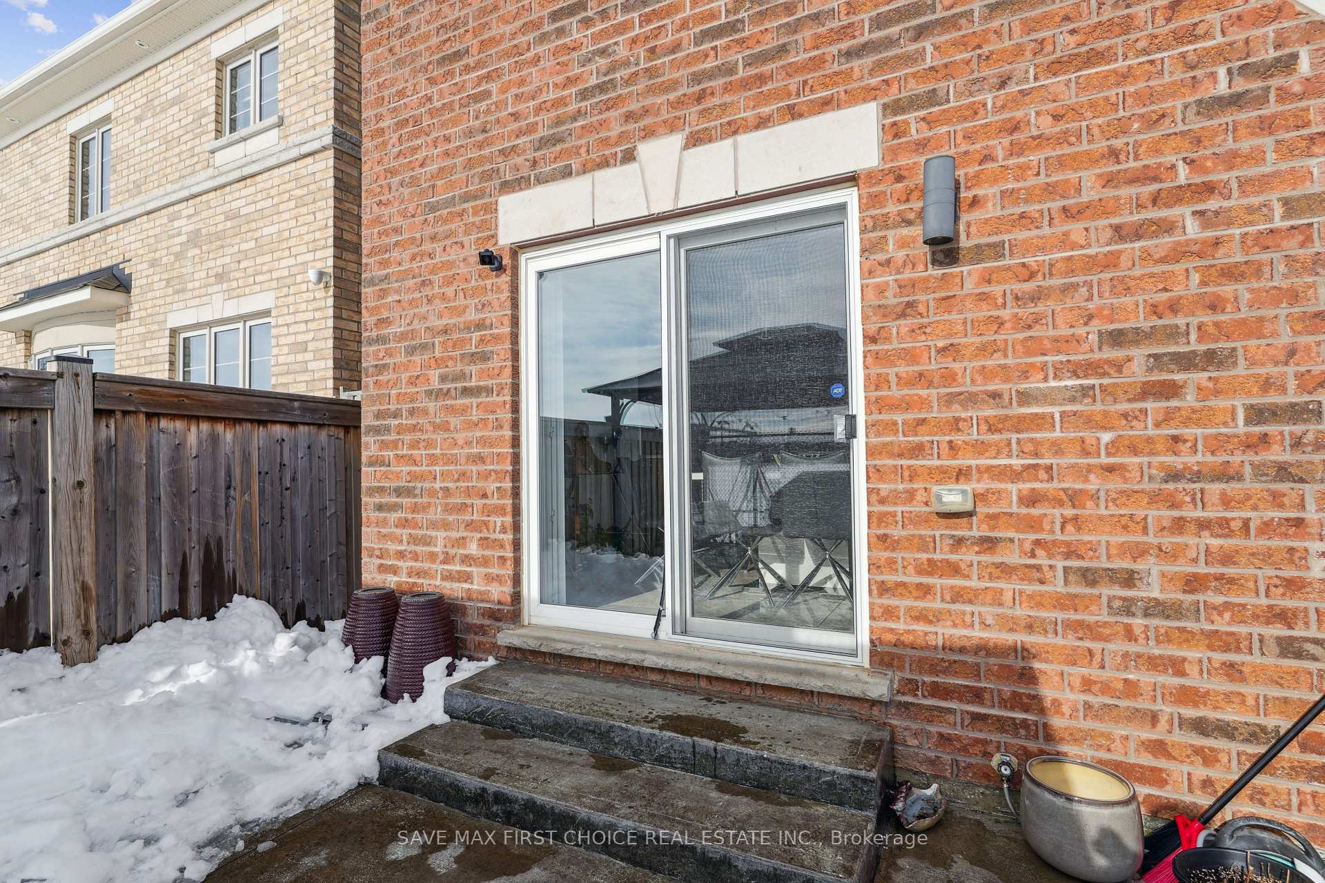 Photo 31 of 70 Masken Circle, Brampton, Northwest Brampton — HOMEH