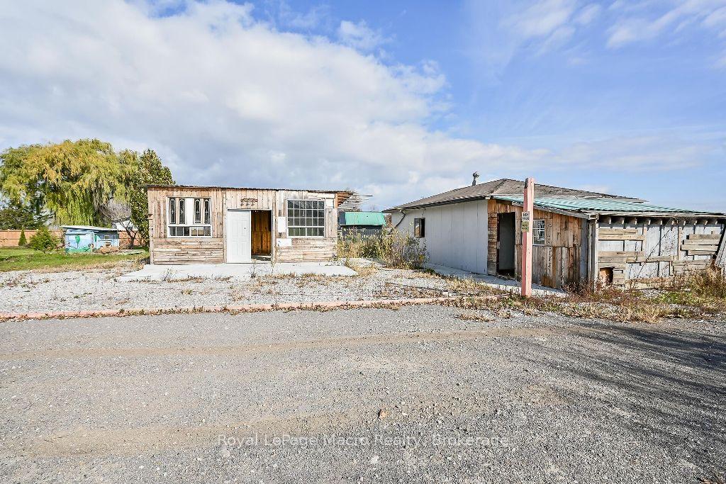 Photo 38 of 120 Second Road E, Hamilton, Stoney Creek — HOMEH