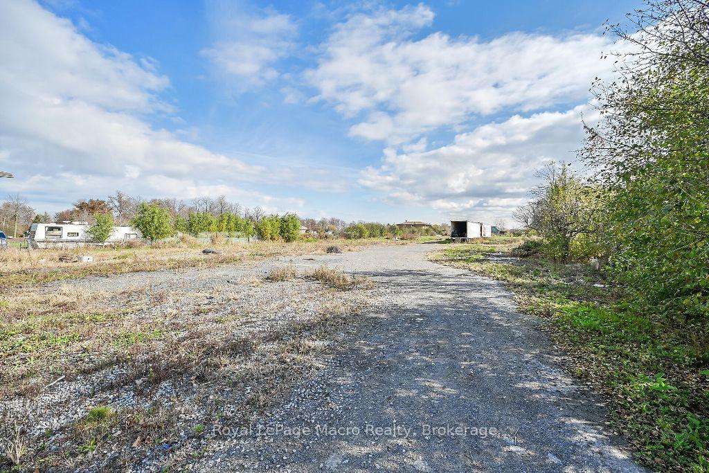 Photo 39 of 120 Second Road E, Hamilton, Stoney Creek — HOMEH