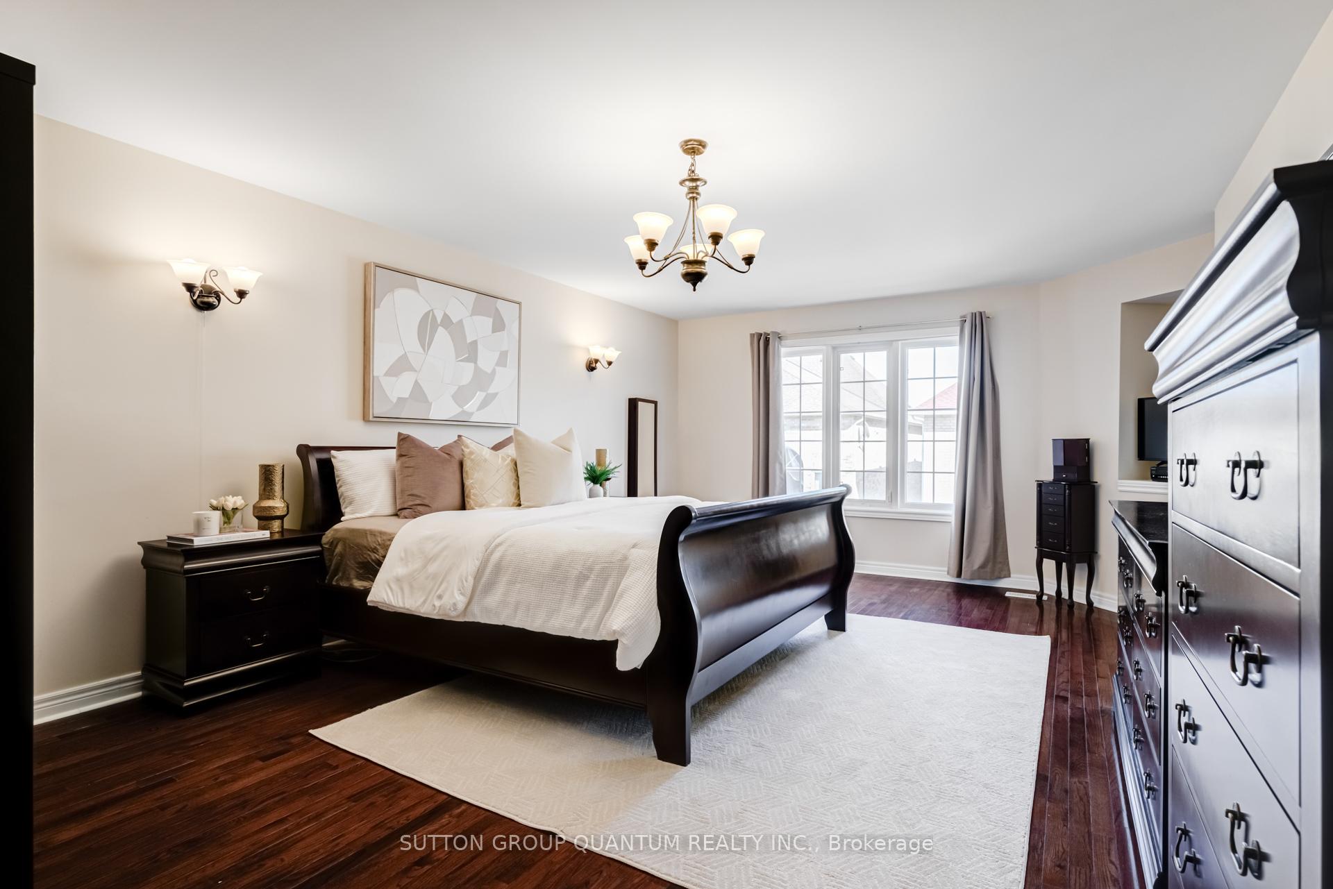 Photo 24 of 49 Supino Crescent, Brampton, Vales of Castlemore — HOMEH