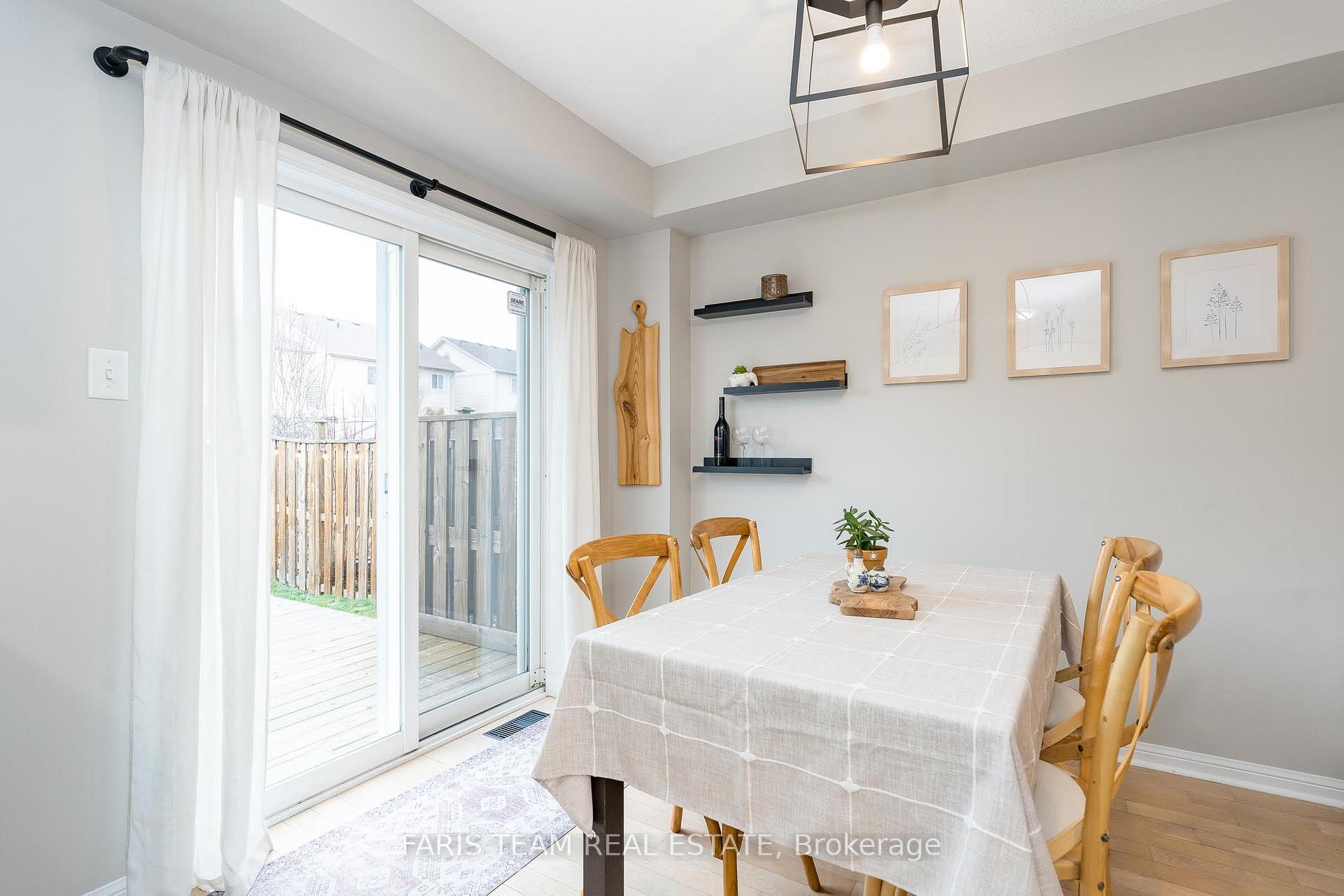 Photo 6 of 28 Villers Street, Barrie, Edgehill Drive — HOMEH