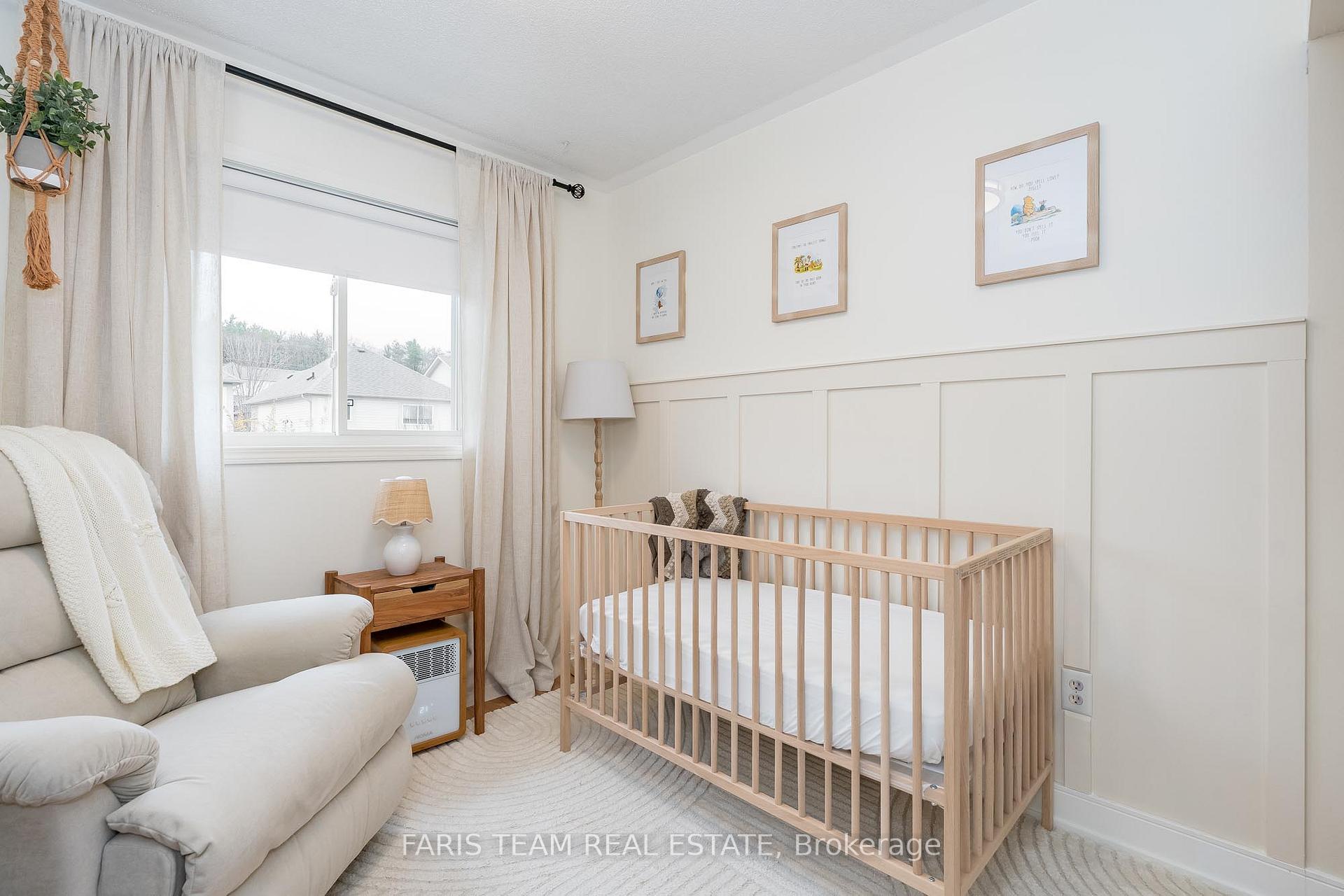 Photo 13 of 28 Villers Street, Barrie, Edgehill Drive — HOMEH