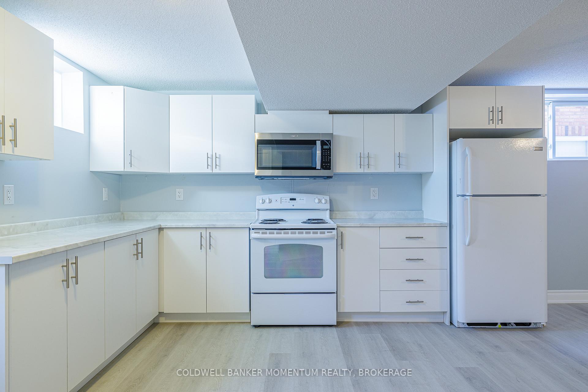 Photo 35 of 362 Grantham Avenue, St. Catharines, Carlton/Bunting — HOMEH