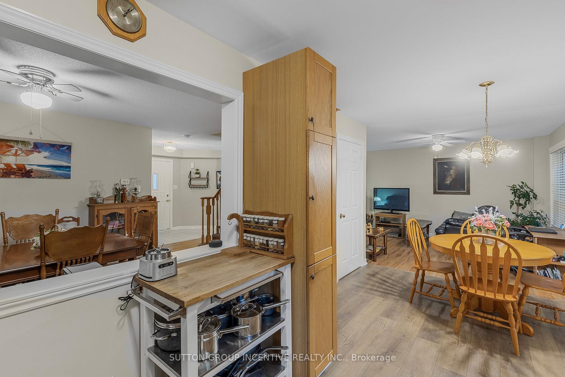 Photo 16 of 21 Kelsey Crescent, Barrie, Ardagh — HOMEH