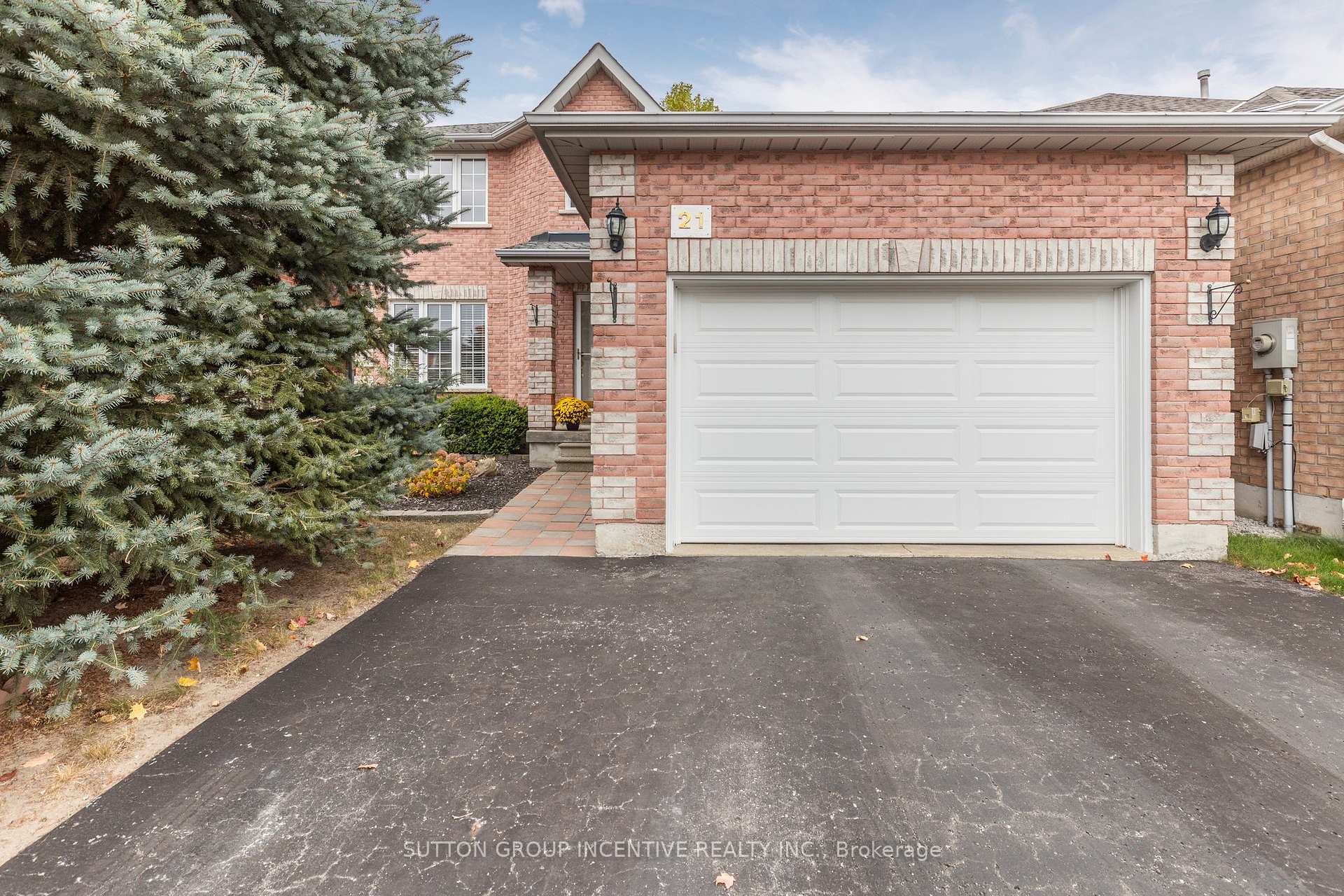 Photo 24 of 21 Kelsey Crescent, Barrie, Ardagh — HOMEH