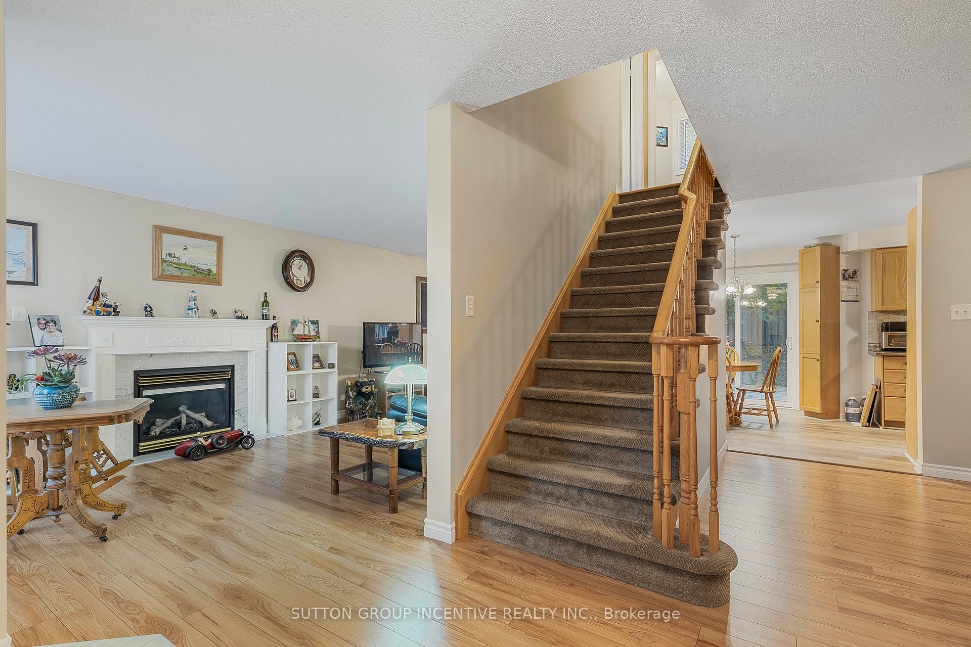 Photo 27 of 21 Kelsey Crescent, Barrie, Ardagh — HOMEH