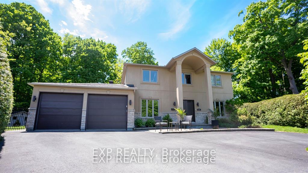 Front of 17 Chesswood Court