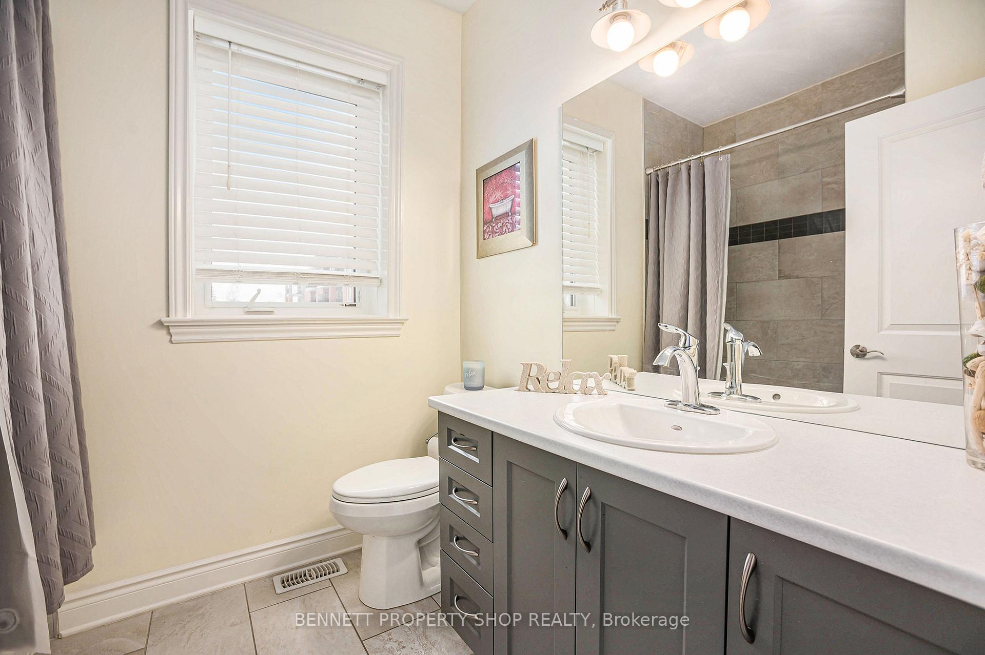 Photo 16 of 141 Talos Circle, Ottawa, Richmond — HOMEH