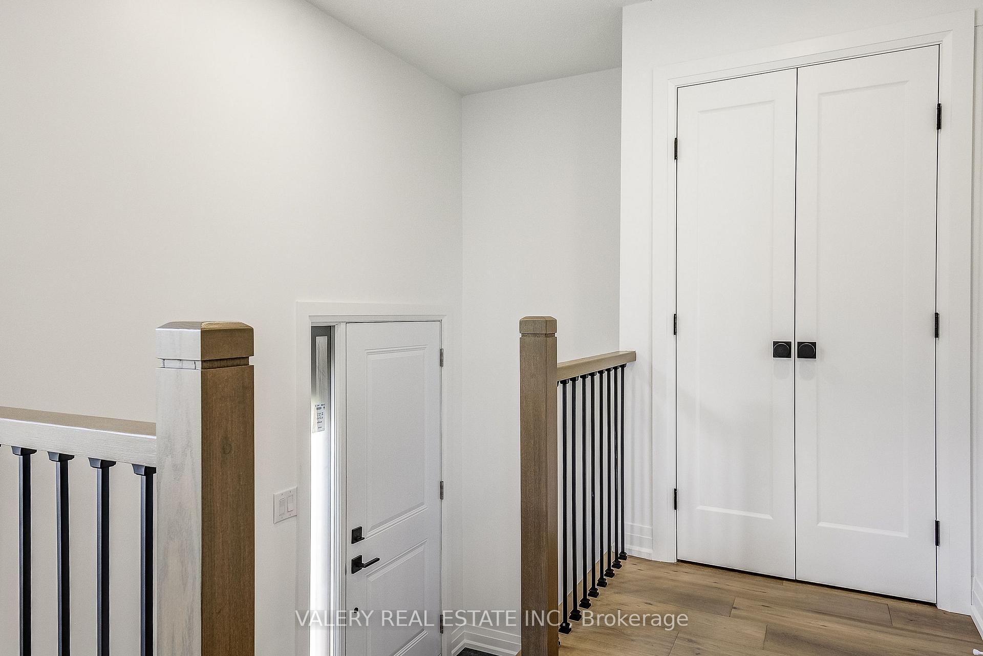 Photo 6 of 26 Garden Crescent, Hamilton, Burkholme — HOMEH